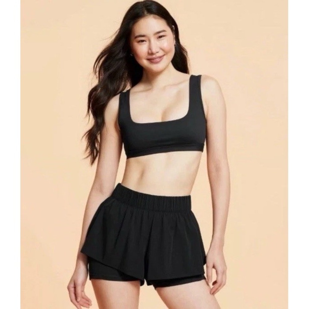 NWT BLogilates Women's Size Small Black Active Strappy Crisscross Back Tank Bra